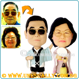 Custom 3D Lovely Couple Dress In Sweet Kinomo Figurines